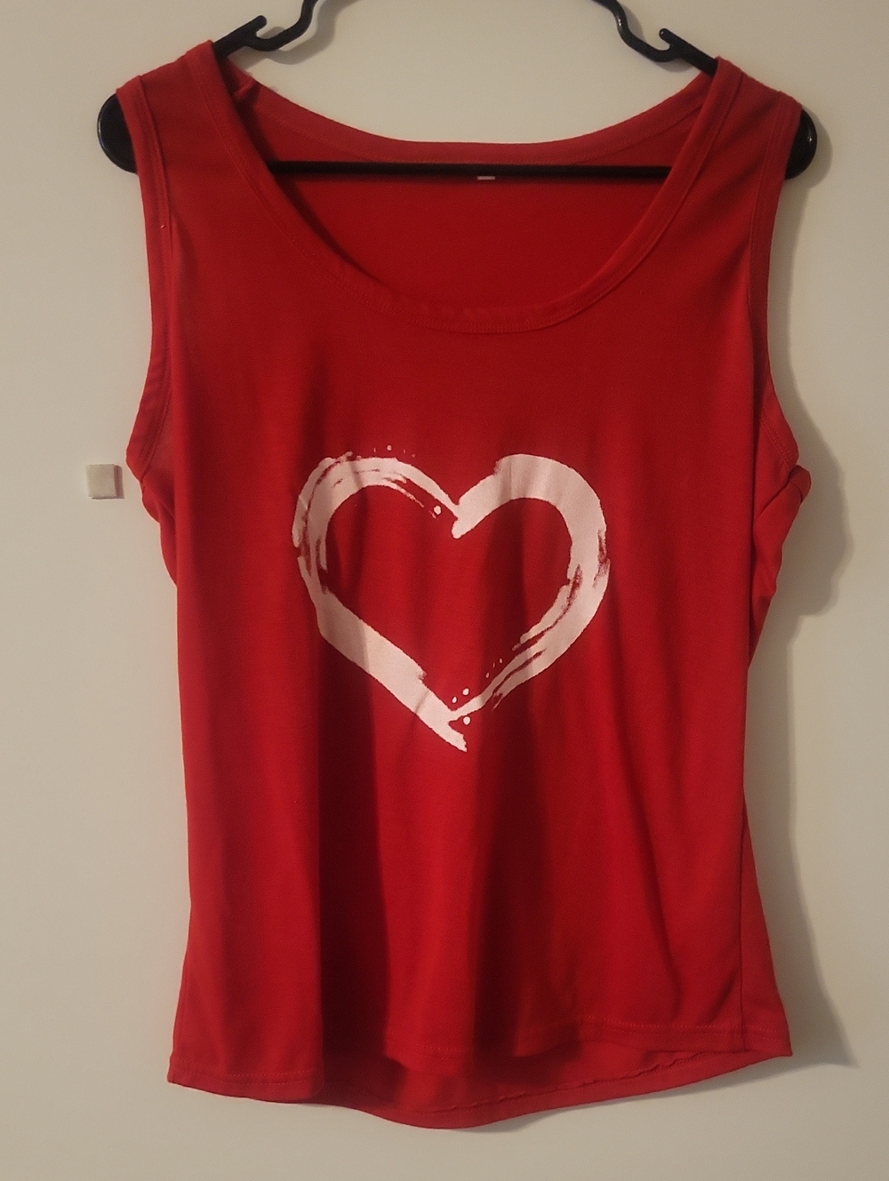 Women's Red Heart Print Tank Top - Brand Unspecified